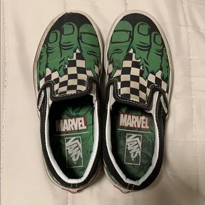 Kids Incredible Hulk Vans in great condition!